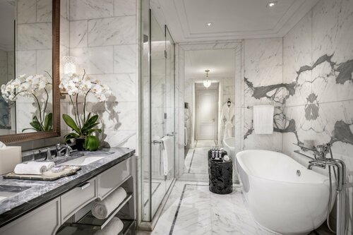 Four Seasons Hotel Jakarta, Boek Hotel Mampang 