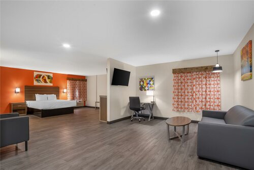 Best Western Statesville Inn, Забронировать Отель Стейтсвилл Северная Каролина