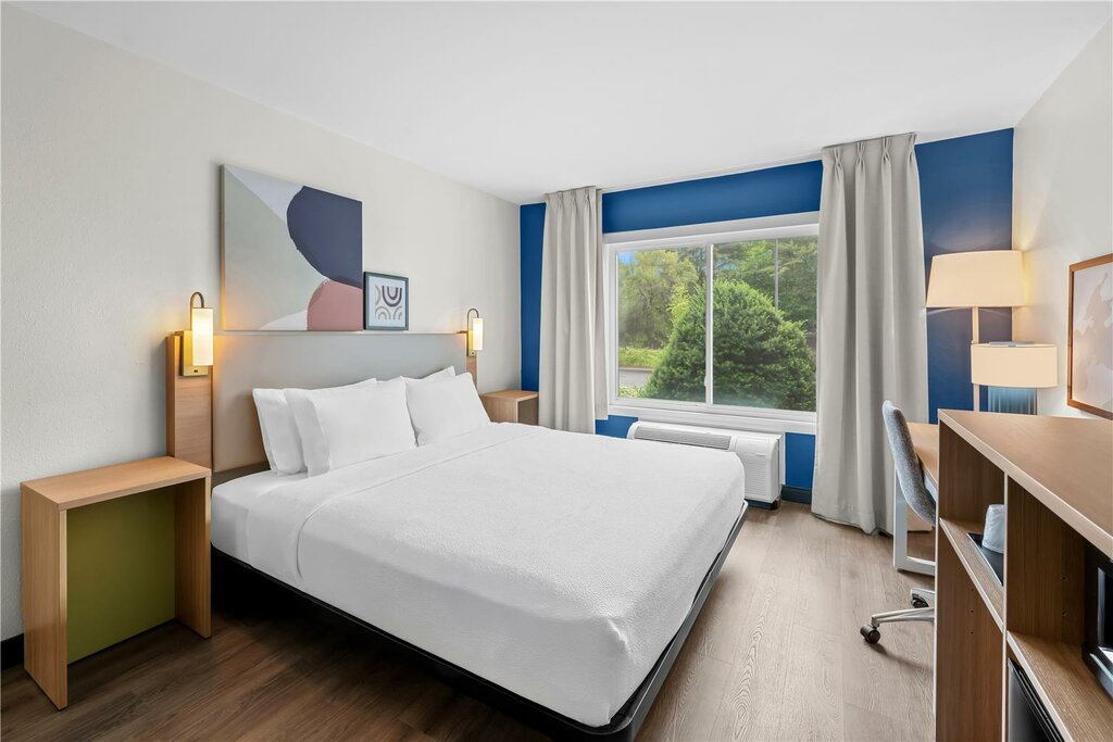 Spark by Hilton Brunswick