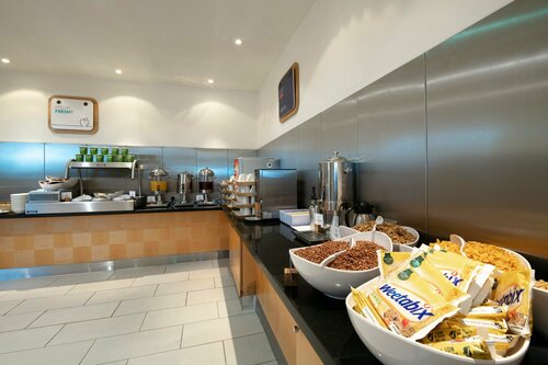 Holiday Inn Express Newcastle City Centre by IHG, Забронировать Отель Ньюкасл-апон-Тайн Тайн и Уир