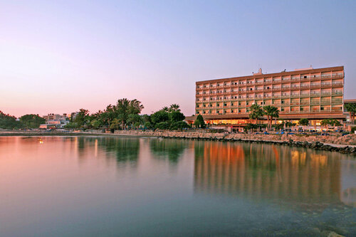 Crowne Plaza Limassol, Boek Hotel Limasol Limassol, in de buurt van Miami Beach