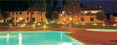 Agriturismo Cafaggio, Забронировать Дом для отпуска Отели Сан-Миниато с парковкой, Парковка