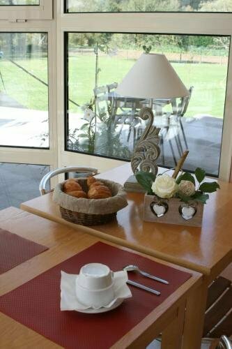 Hôtel La Colombiere Cantal, Забронировать Отель Массьяк Cantal
