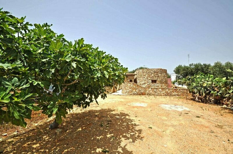 Trullo Macchie