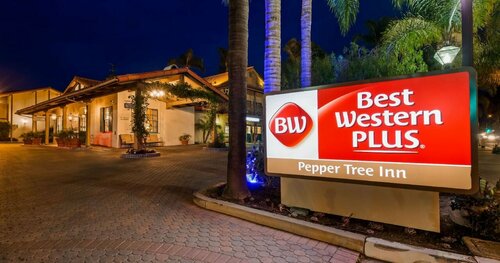 Отель Plus Pepper Tree Inn, Забронировать Отель Отели Санта-Барбара с парковкой, Парковка