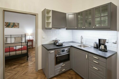 Old Town - Skorepka Apartments, Забронировать Апартаменты/квартира Отели Праги с парковкой, рядом с Prague Jazz Boat, Парковка