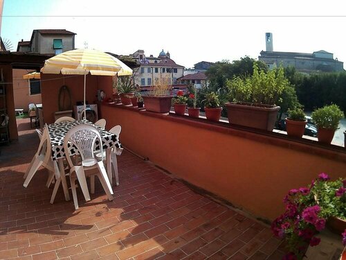 Happiness House, Réserver Hôtel Pontedera Toscane
