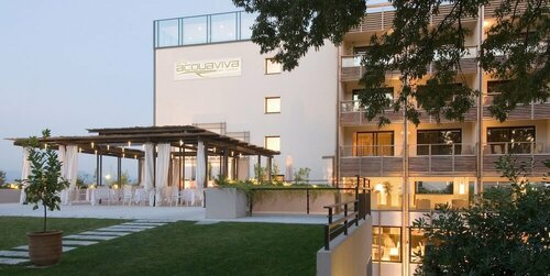 Hotel Acquaviva Del Garda, Забронировать Отель Отели Дезенцано-дель-Гарды с питанием, Пансион