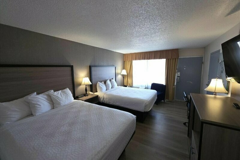 Days Inn & Baymont Inn
