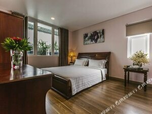 Sophia Hotel