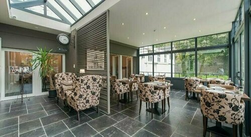 Boutique Hotel Huys van Steyns, Забронировать Отель Тонгерен Haspengouw, рядом с Антикварный рынок Тонгерена