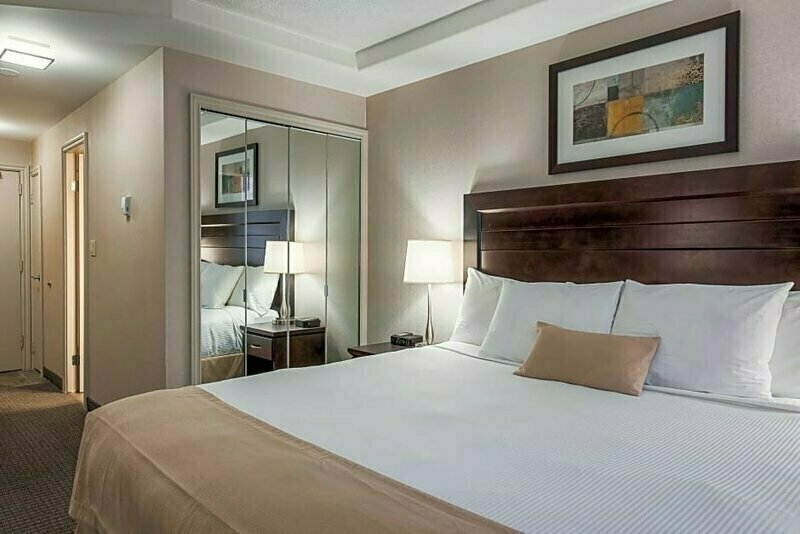 Regency Suites Hotel