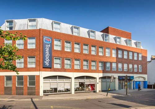 Travelodge Norwich Central Riverside, Забронировать Отель Норидж Норфолк, рядом с Торговая улица Магдален-стрит