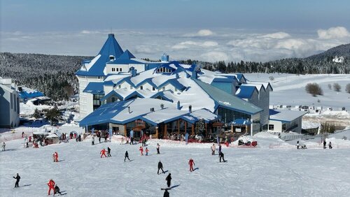 Bof Hotels Uludağ Ski&Luxury Resort All Inclusive, Забронировать Курортный отель Отели Улудаг с парковкой, рядом с Osman Yuce Lift, Парковка