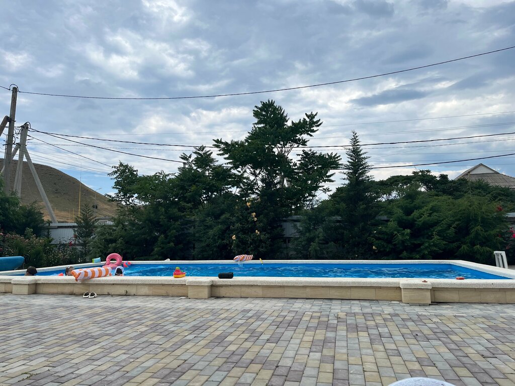 Фэмили