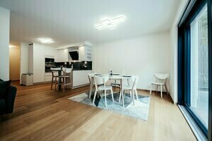Fully Equipped 1BR Apartment w Parking