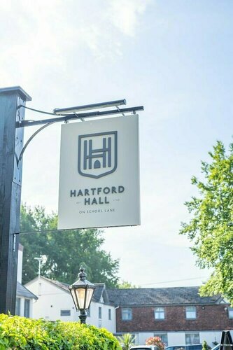 Hartford Hall Hotel by Marston's Inns, Book Pension Northwich 