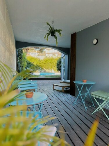 Luna House & Cowork, Забронировать Отель «постель и завтрак» Кашкайш Estoril Coast