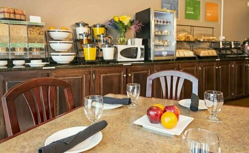 Comfort Hotel Airport, Забронировать Отель Отели Ньюфаундленда и Лабрадора 3 звезды, 3*