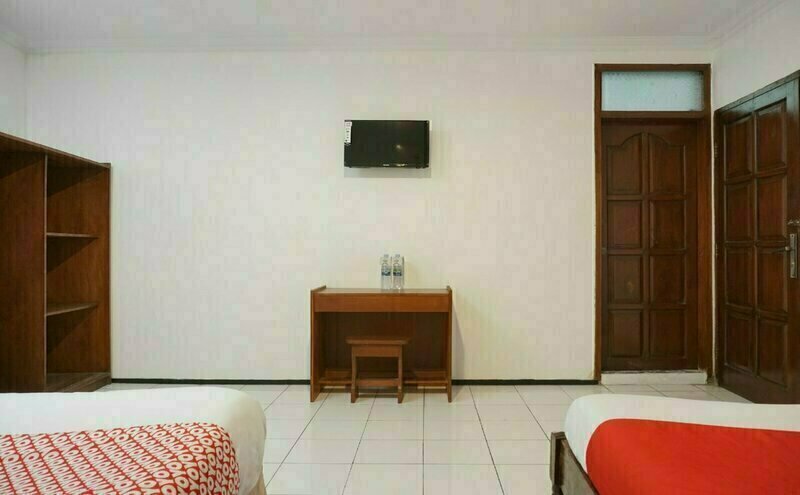 Oyo 206 Hotel Candra Kirana