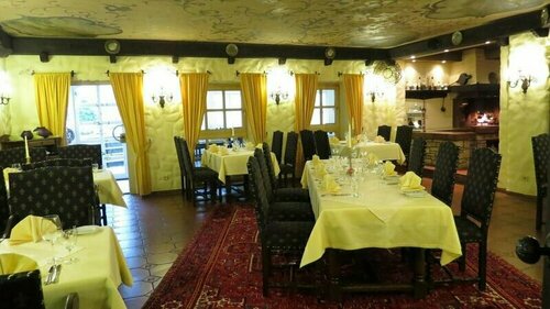 Park Hotel am Schloss, Забронировать Отель Этринген 