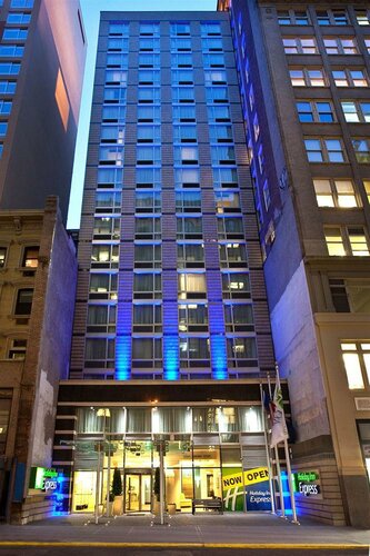 Holiday Inn Express Manhattan Times Square South, Забронировать Отель Нью-Йорк Нью-Йоркская агломерация, рядом с Геральд-Сквер