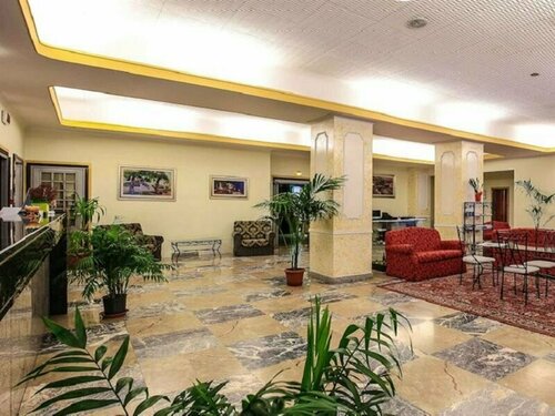 Hotel Grazia Deledda, Забронировать Отель Сассари Sardinia North, рядом с Археологический музей Санны