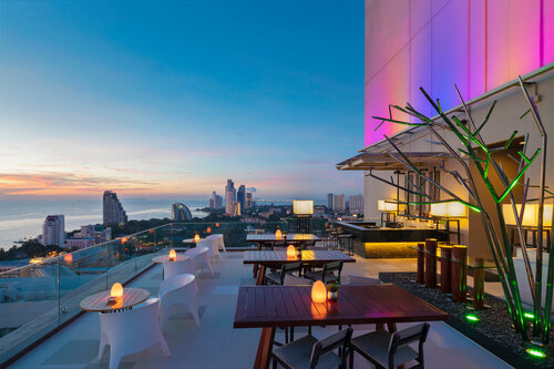 Holiday Inn Pattaya by IHG, Забронировать Отель Центральная Паттайя Паттайя, рядом с Пляж Паттайя