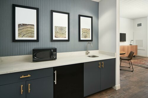 Hotel Indigo Tallahassee - Collegetown by IHG, Book Hotel Tallahassee Panhandle Florida