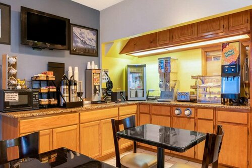 Days Inn by Wyndham Alamogordo/White Sands, Varaa Hotelli Alamogordo 