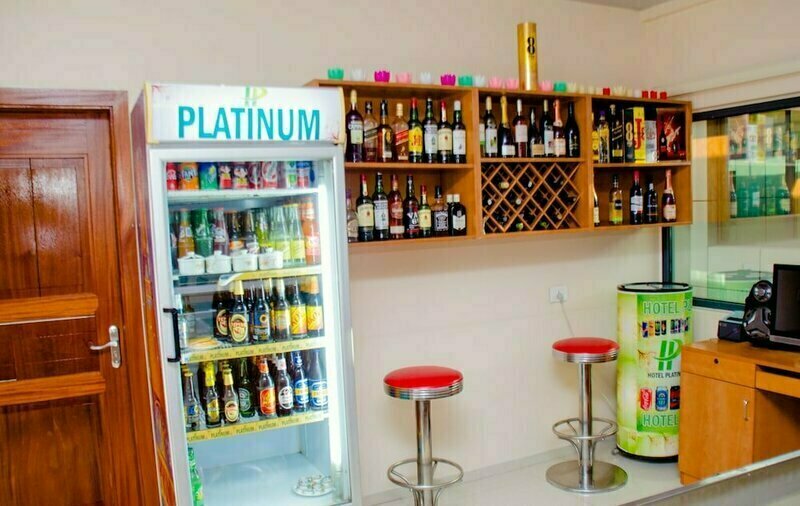 HOTEL PLATINUM