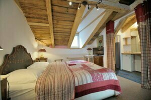 Hotel The Originals Boutique Hotel du Pillon, Book Hotel Hoteller i Vaud med parkering, Parkering