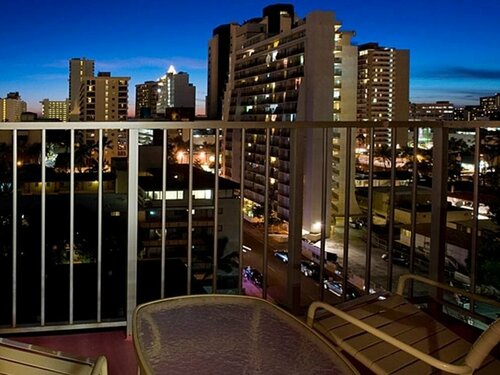 Ilima Hotel, Reserva ahora Hotel Hoteles en Oahu con piscina, Piscina