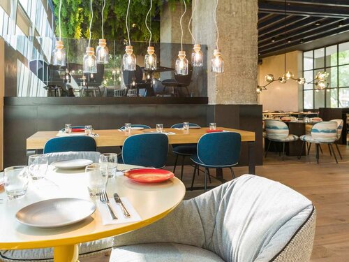 Novotel Sevilla Marques de Nervión, Varaa Hotelli Hotellit Sevilla aamiaisella, lähellä Edificio Viapol, Aamiainen
