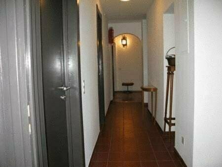 Hotel Garni Giacometti, Varaa Hotelli Locarno 