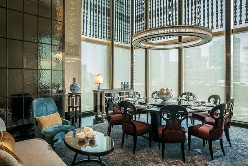 Four Seasons Hotel Kuala Lumpur, Rezerwuj Hotel Hotele w Kuala Lumpur Federal Territory z basenem, Basen