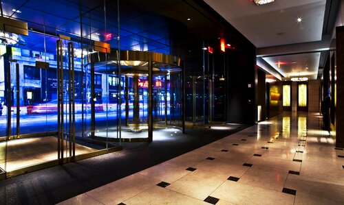 InterContinental New York Times Square by IHG, Забронировать Отель Мидтаун-Уэст Нью-Йорк, рядом с Боулинг-клуб Bowlmor Lanes