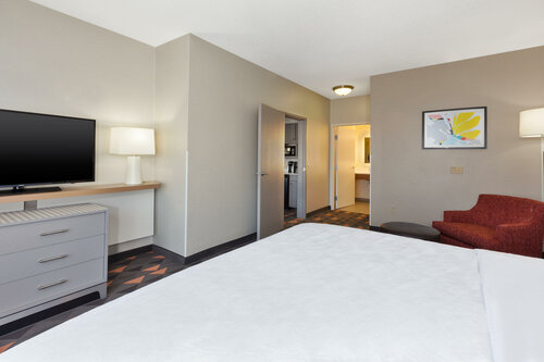 Holiday Inn Grand Rapids - South, an IHG Hotel, 预订 酒店 Cutlerville 密歇根州