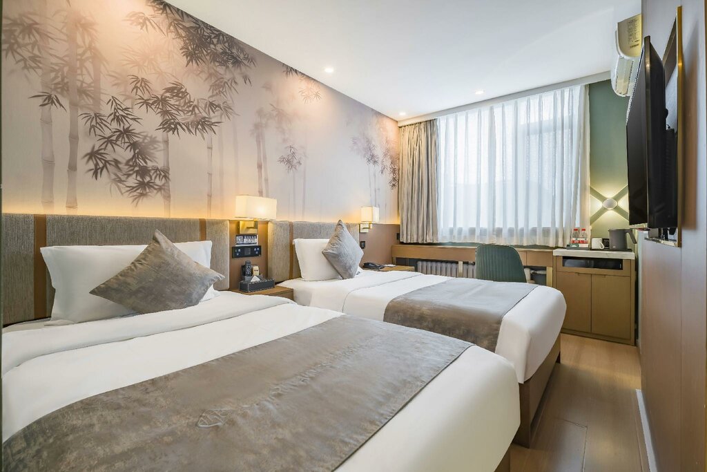 Chonpines Hotel Beijing Wangfujing Nanluoguxiang Store