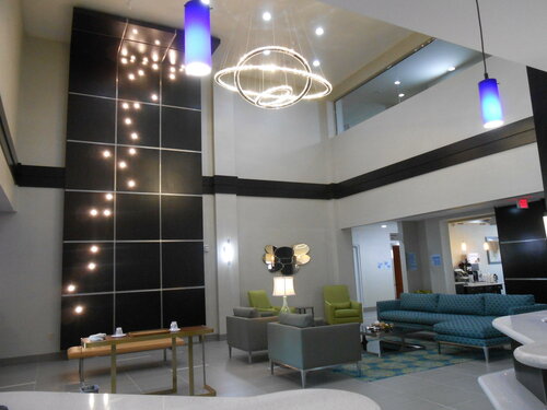 Holiday Inn Express & Suites Houston Northwest-Brookhollow, Book Hotel Hoteller i Houston med parkering, Parkering