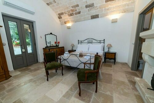 Masseria Lamiola Piccola, Buchen Sie Bed & Breakfast Montalbano Region Fasano
