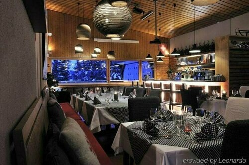 Saanewald Lodge, Prenota Hotel Saanenmoser Gstaad