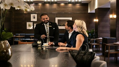 InterContinental Melbourne The Rialto by IHG, Забронировать Отель Отели Мельбурна с бассейном, рядом с Австралийский институт среднего профессионального и высшего образования, Бассейн