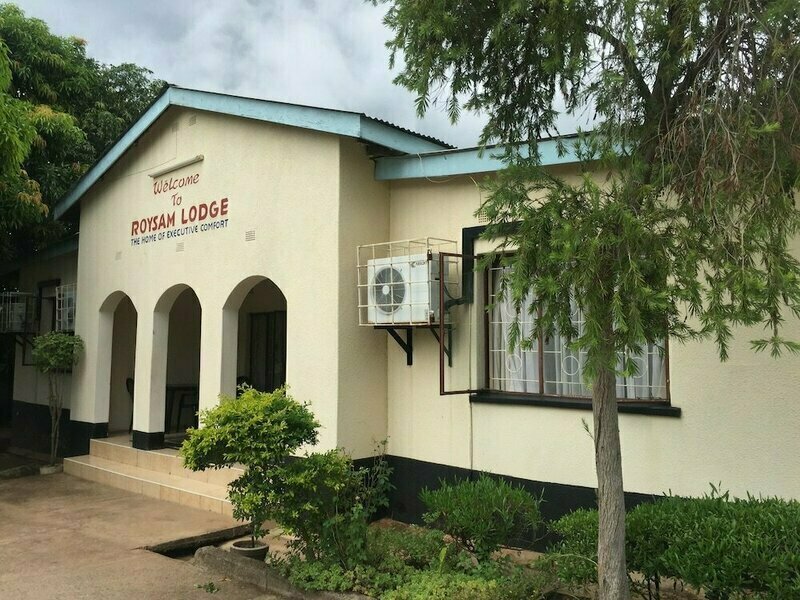 Roysam Lodge