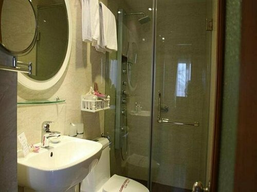 Huyen Chau Hotel, Забронировать Отель Ханой Муниципалитет Ханой