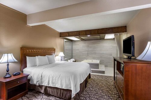 Best Western Dunmar Inn, Забронировать Отель Эванстон Вайоминг, рядом с Поле для гольфа Purple Sage