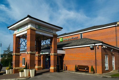 Holiday Inn Express Manchester East, Varaa Hotelli Hotellit Merseyside aamiaisella, Aamiainen