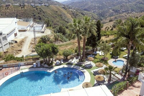 Hotel y Bungalows Balcón de Competa, Забронировать Отель Отели Компета 3 звезды, рядом с Paseo de las Tradiciones, 3*