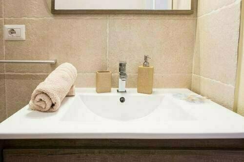 Suite Cagliaritane Notti in centro, Забронировать Отель Кальяри Южная Сардиния, рядом с Piazza Yenne