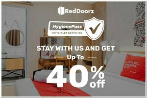 RedDoorz near Seasons City Mall, Book Guesthouse Hotels in Jakarta Province with Parking, Parking